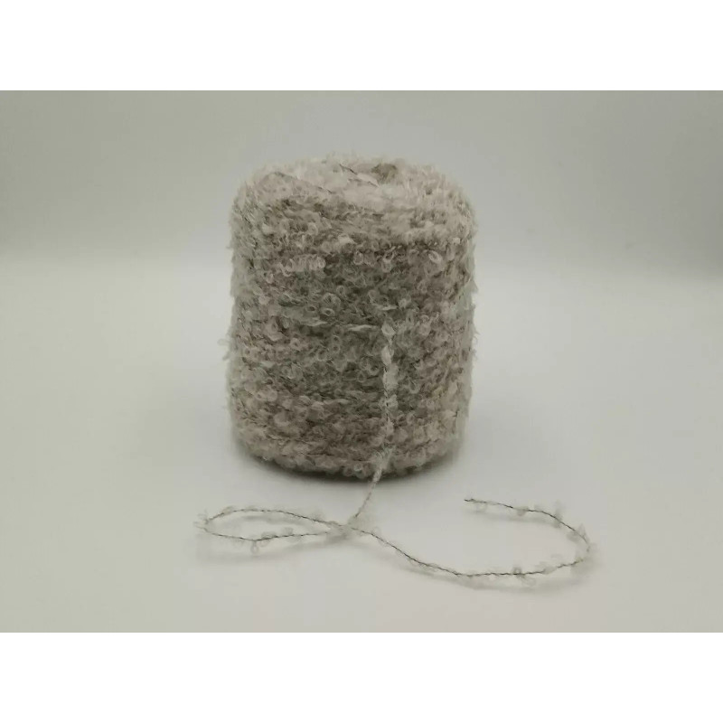 Ball of yarn - Wool - Light gray - Curl / Marbled Ball of yarn - Wool - Light gray - Curl / Marbled