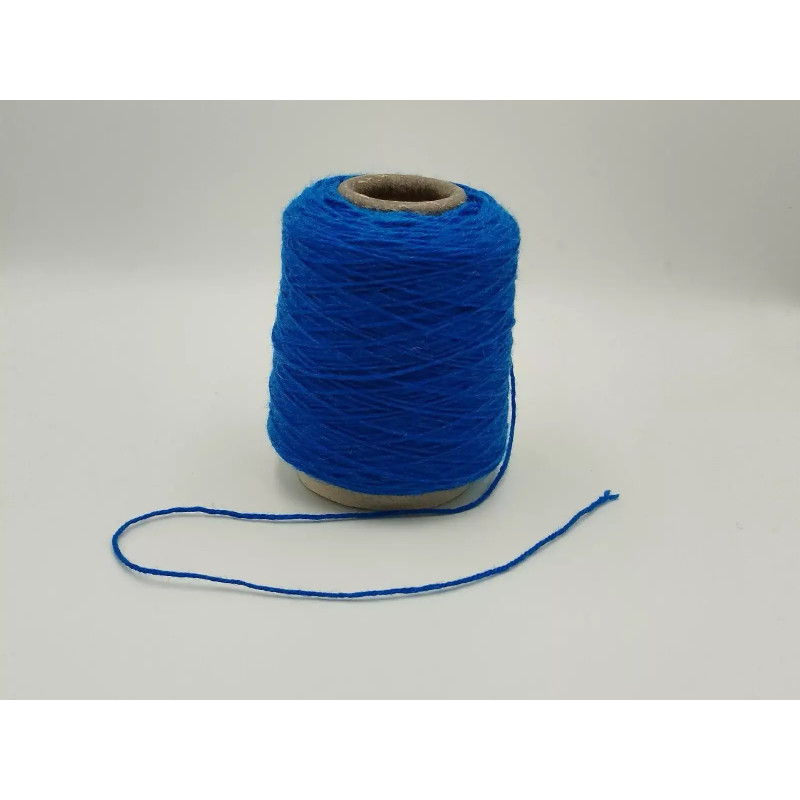 Ball of yarn - Merino wool - Cobalt blue Ball of yarn - Merino wool - Cobalt blue