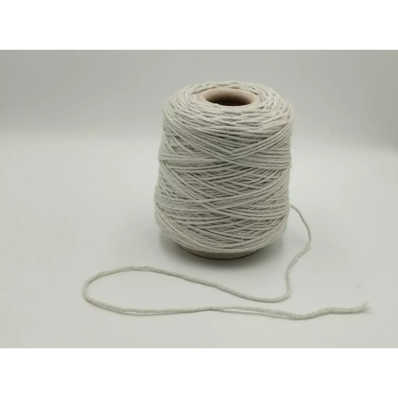 Ball of yarn - SW Merino wool - Pearl gray Ball of yarn - SW Merino wool - Pearl gray